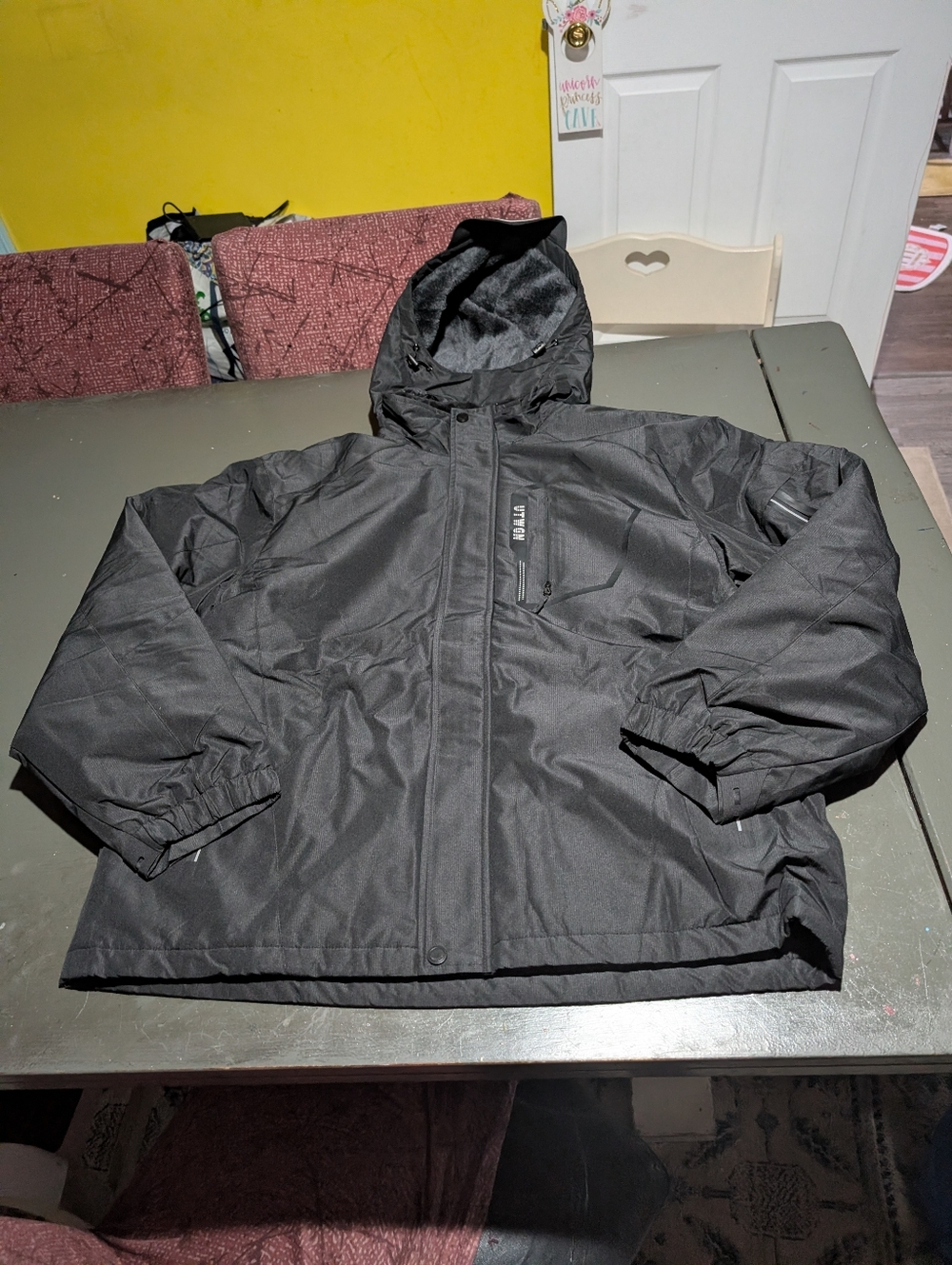 Utwgn Mens Ski Jacket Size XL Nwot